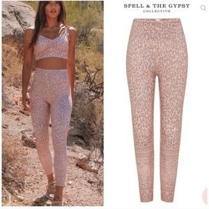 Spell | Wild Thing 7/8 Leggings in Blush | L